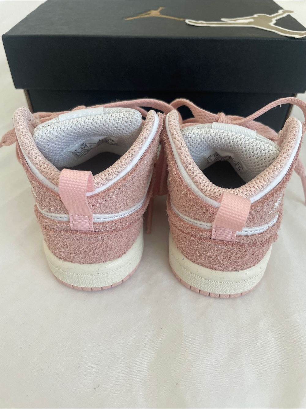 Jordan 1 MID SE Toddler Pink and White High-Top Sneakers Size 3C (EUC) - Picture 5 of 10